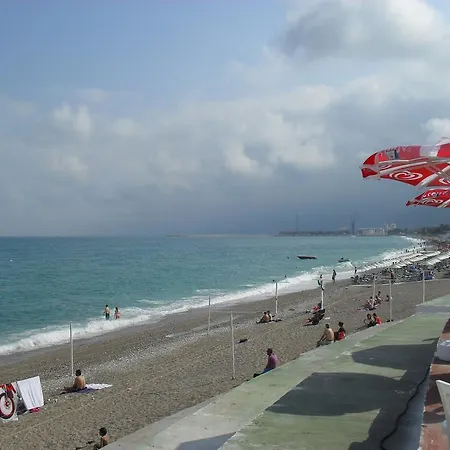 Seaside Beach Flats 안탈리아
